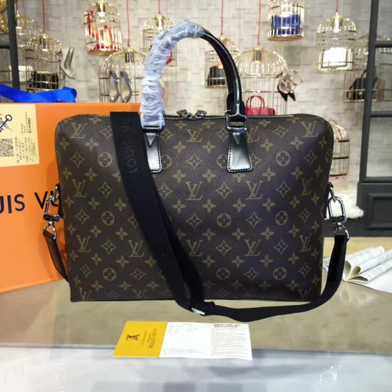 Louis Vuitton VOYAGE