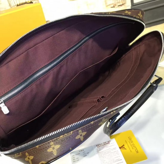 Louis Vuitton VOYAGE