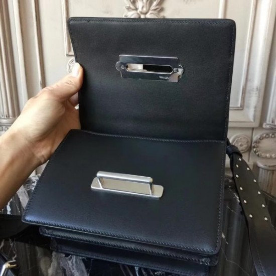 Prada Cahier