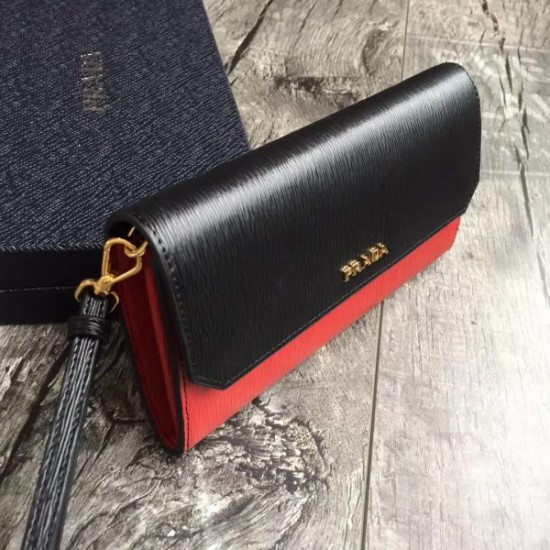 PRADA Wallet