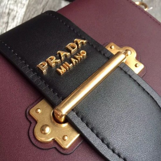 prada Cahier