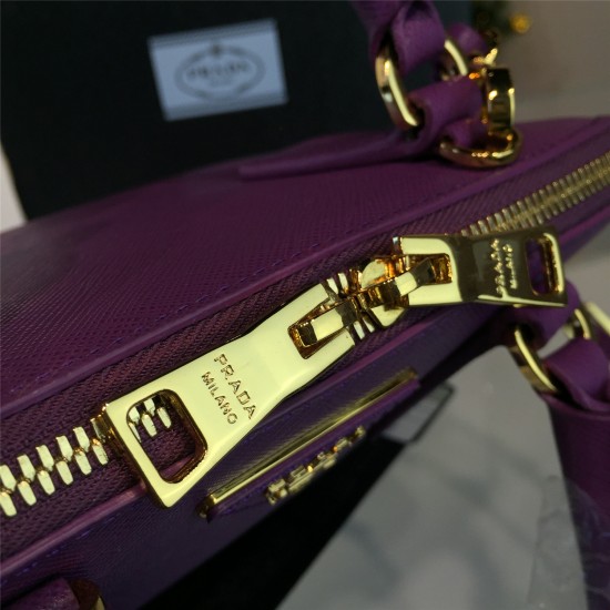 Prada promenade bag