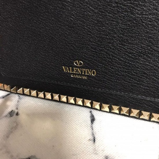 Valentino ROCKSTUD NO LIMIT