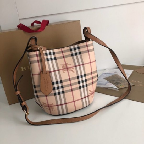 Burberry Bucket bag