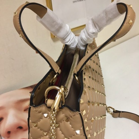 Valentino ROCKSTUD SPILE bag