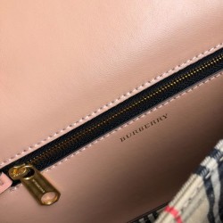 Burberry Link Bag