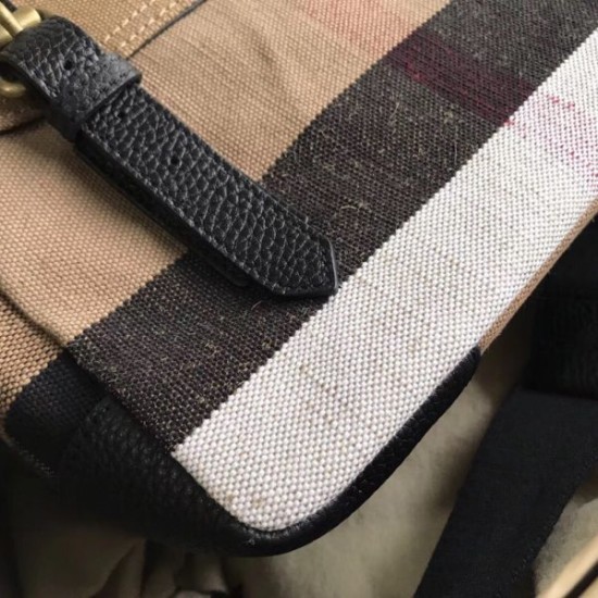 Burberry Messenger bag