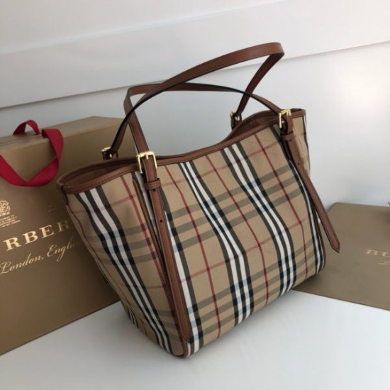 Burberry Shopping bag