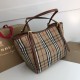 Burberry Shopping bag