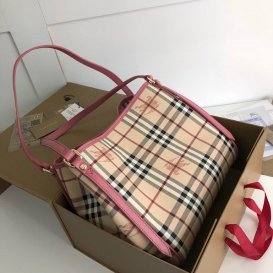 Burberry Shopping bag