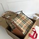 Burberry Shopping bag