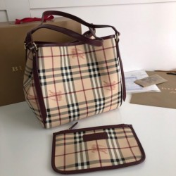 Burberry Shopping bag