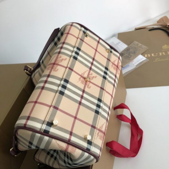 Burberry Shopping bag