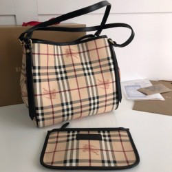 Burberry Shopping bag