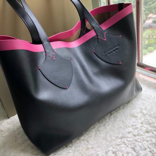 Burberry Shopping bag