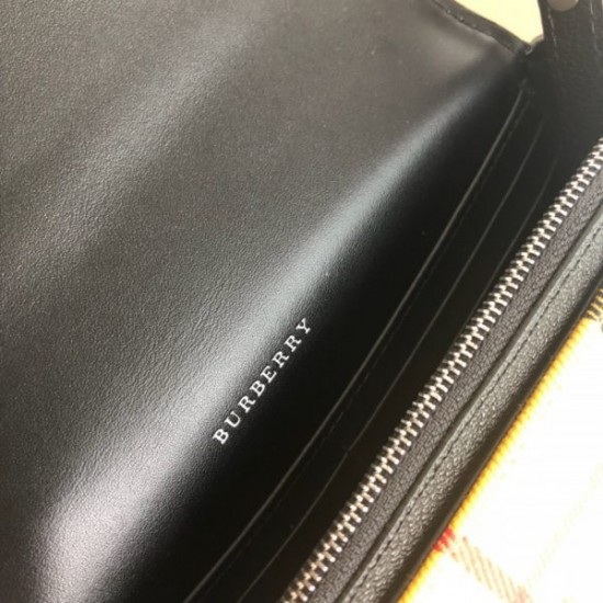 Burberry shoulder bag