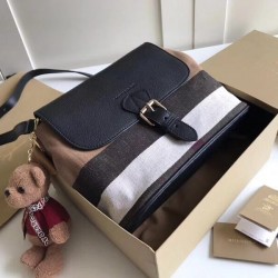 Burberry shoulder bag