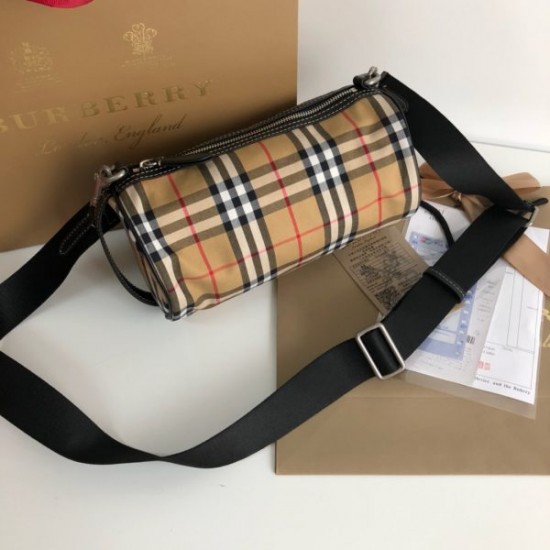 Burberry shoulder bag