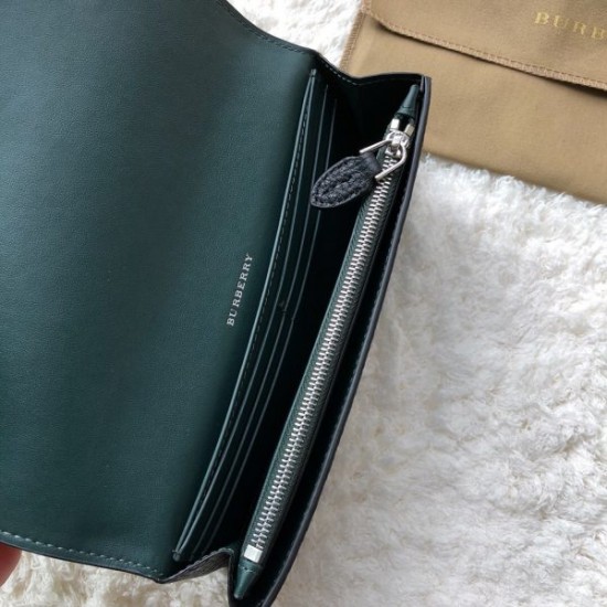 Burberry wallet