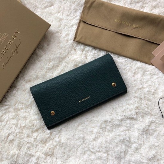 Burberry wallet