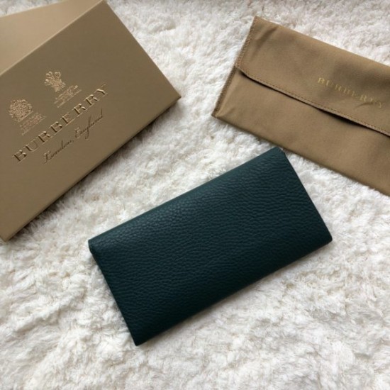 Burberry wallet