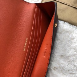 Burberry wallet