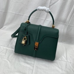 Céline Shoulder Bags