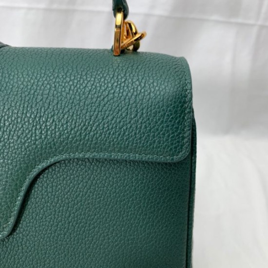 Céline Shoulder Bags