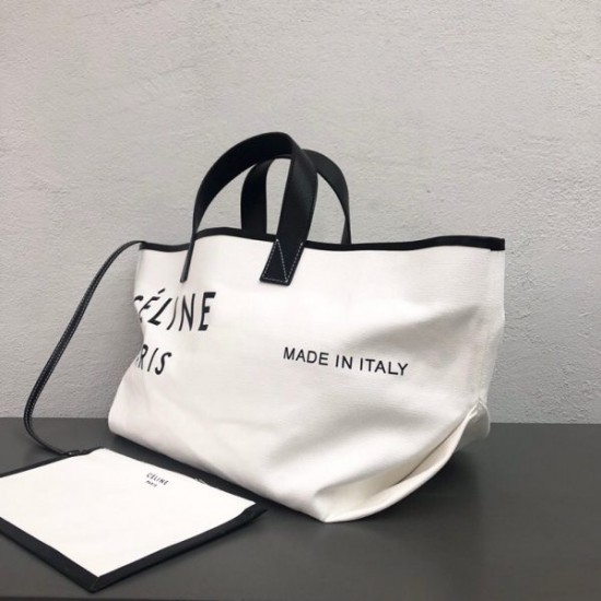 Céline Shoulder Bags