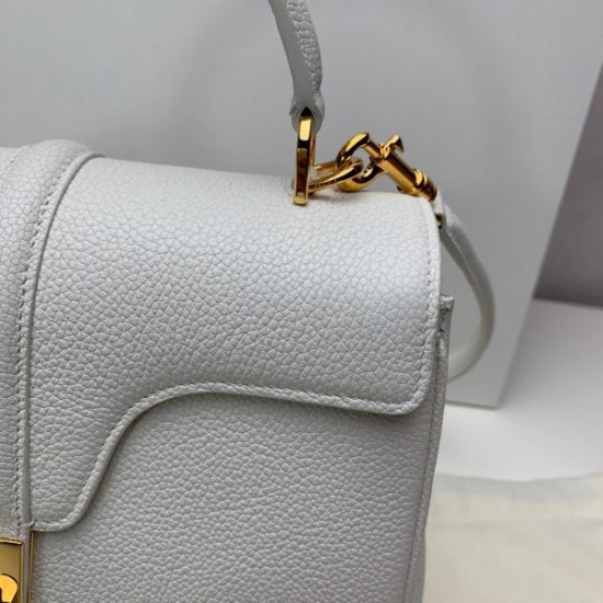 Céline Shoulder Bags