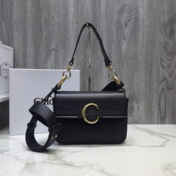 Chloé C Shoulder Bags