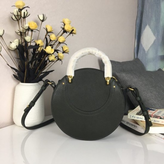 Chloe Pixie bag