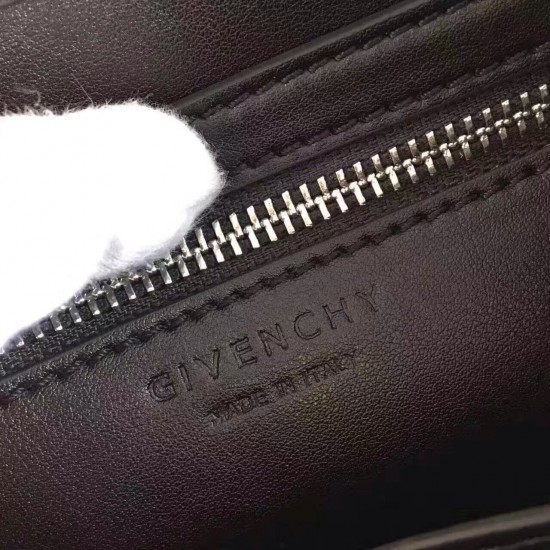 Givenchy Horizon Bag