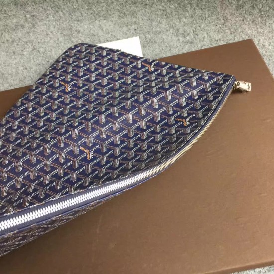 Goyard Clutch