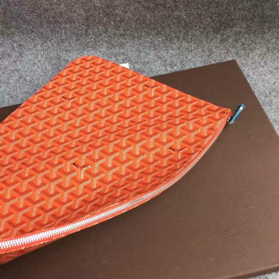 Goyard Clutch