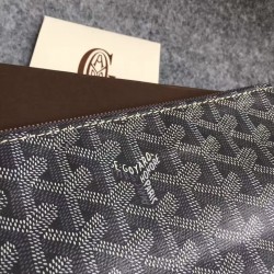 Goyard Clutch