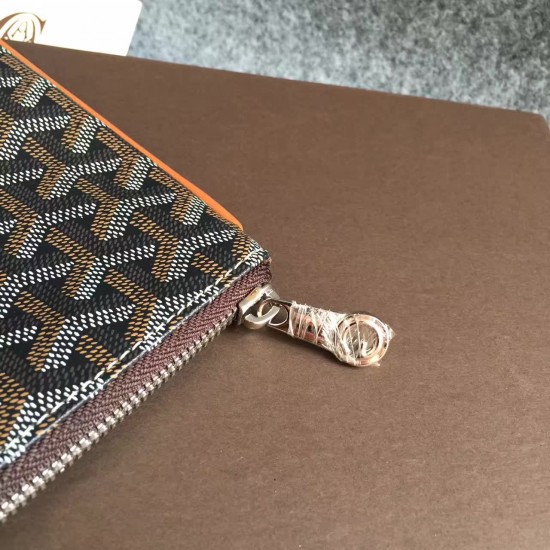 Goyard Clutch