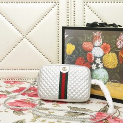 Gucci Quilted leather small shoulder bag