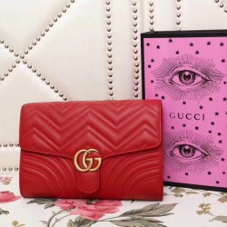 Gucci GG Marmont clutch