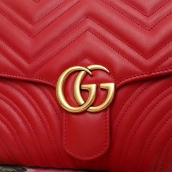 Gucci GG Marmont clutch