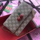 GUCCI Shoulder Bags