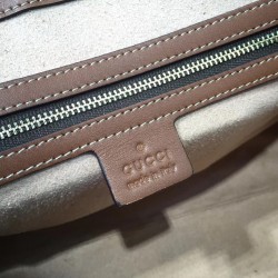 Gucci  Shoulder Bag