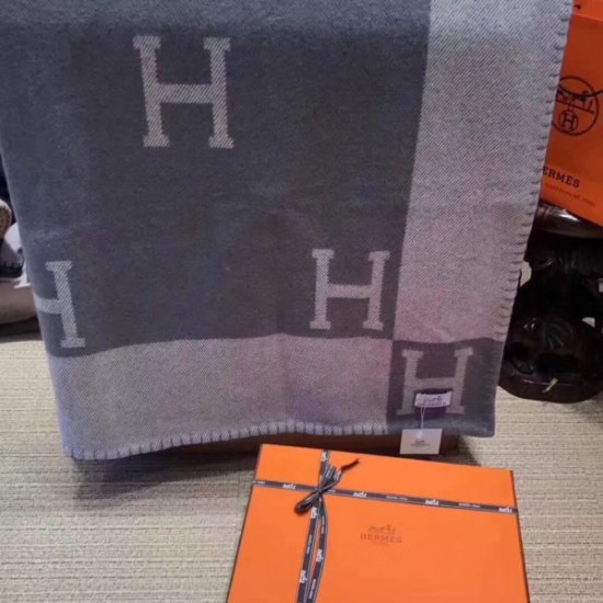 Hermes Blanket