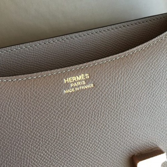 Hermès constance