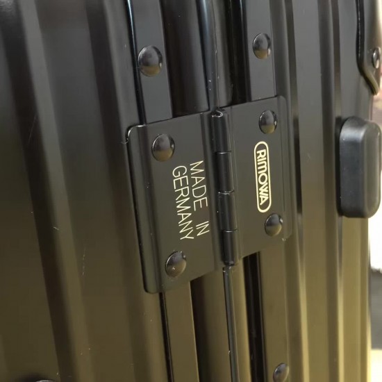 Rimowa  Travel box