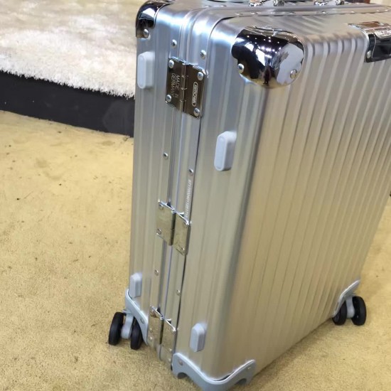 Rimowa  Travel box