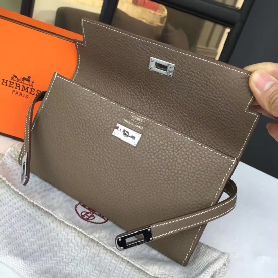 Hermès Kelly Clutch