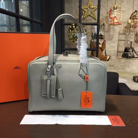 Hermès Victoria