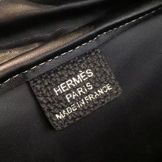 Hermès Victoria