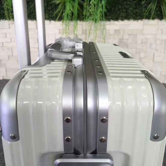 RIMOWA Travel box